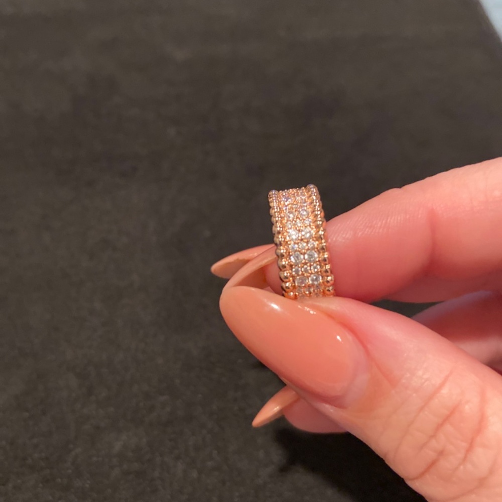 Ring - Picture 2 of 3